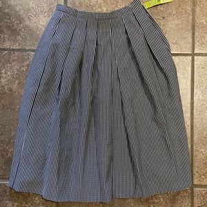 NWT GIANNI BINI SKIRT XS X-SMALL PLEATED TRENDY BLACK WHITE PATTERN VINTAGE